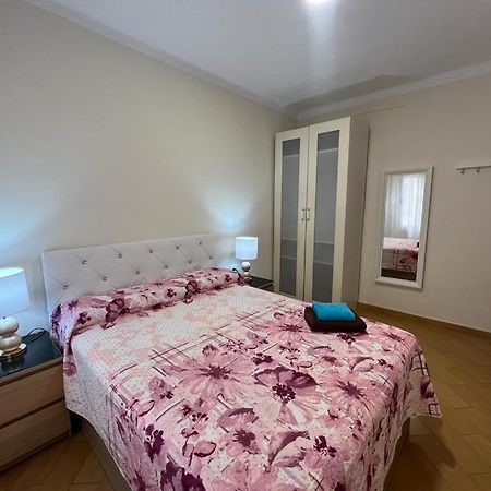 Rooms Nueva Valencia Barcelona Buitenkant foto