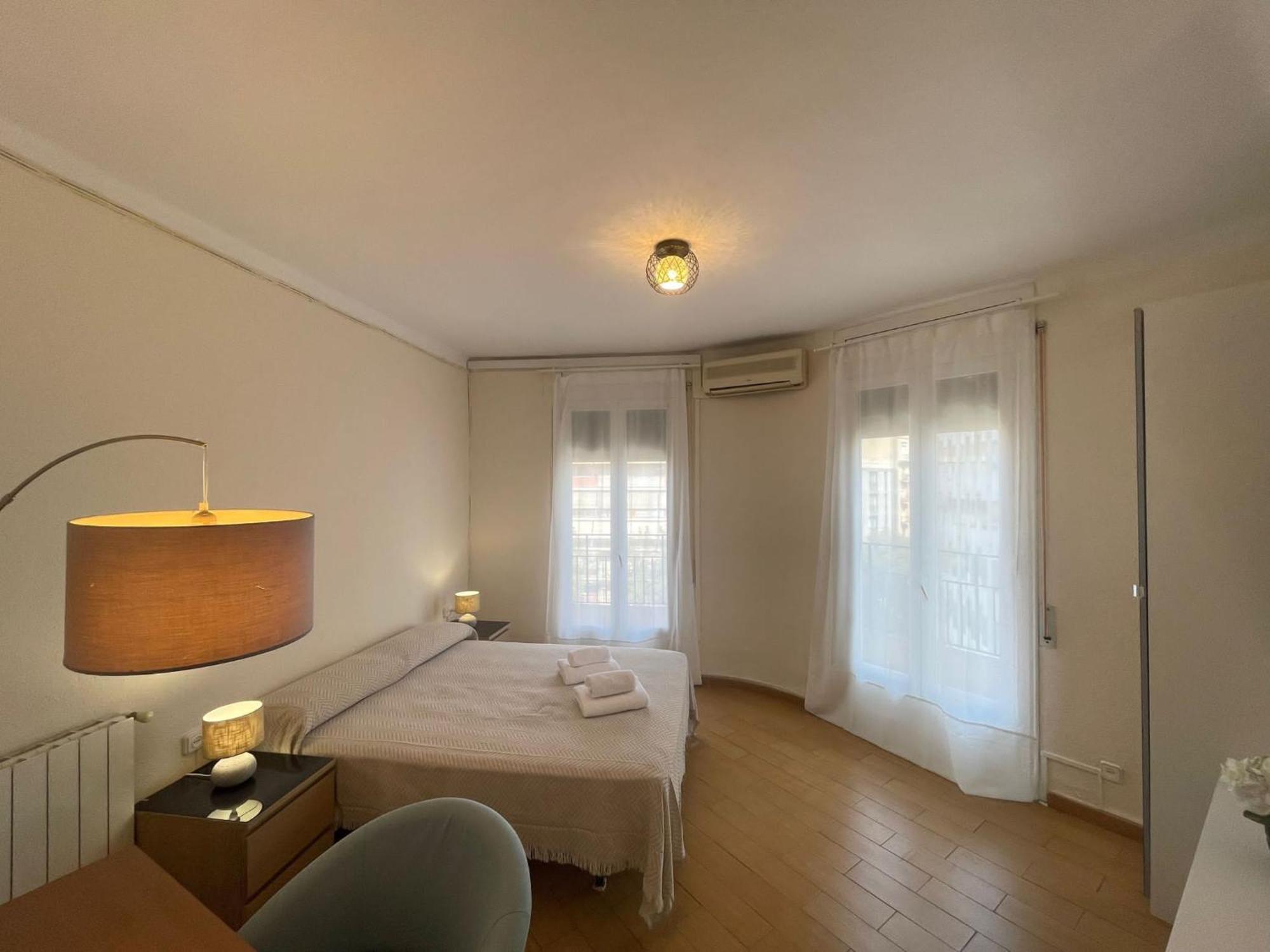 Rooms Nueva Valencia Barcelona Buitenkant foto