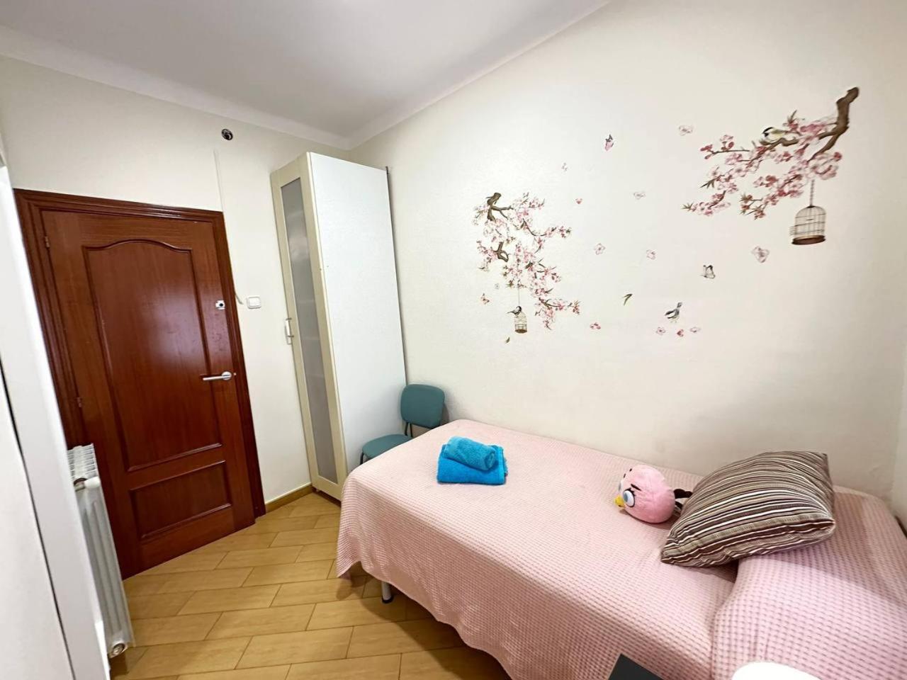 Rooms Nueva Valencia Barcelona Buitenkant foto