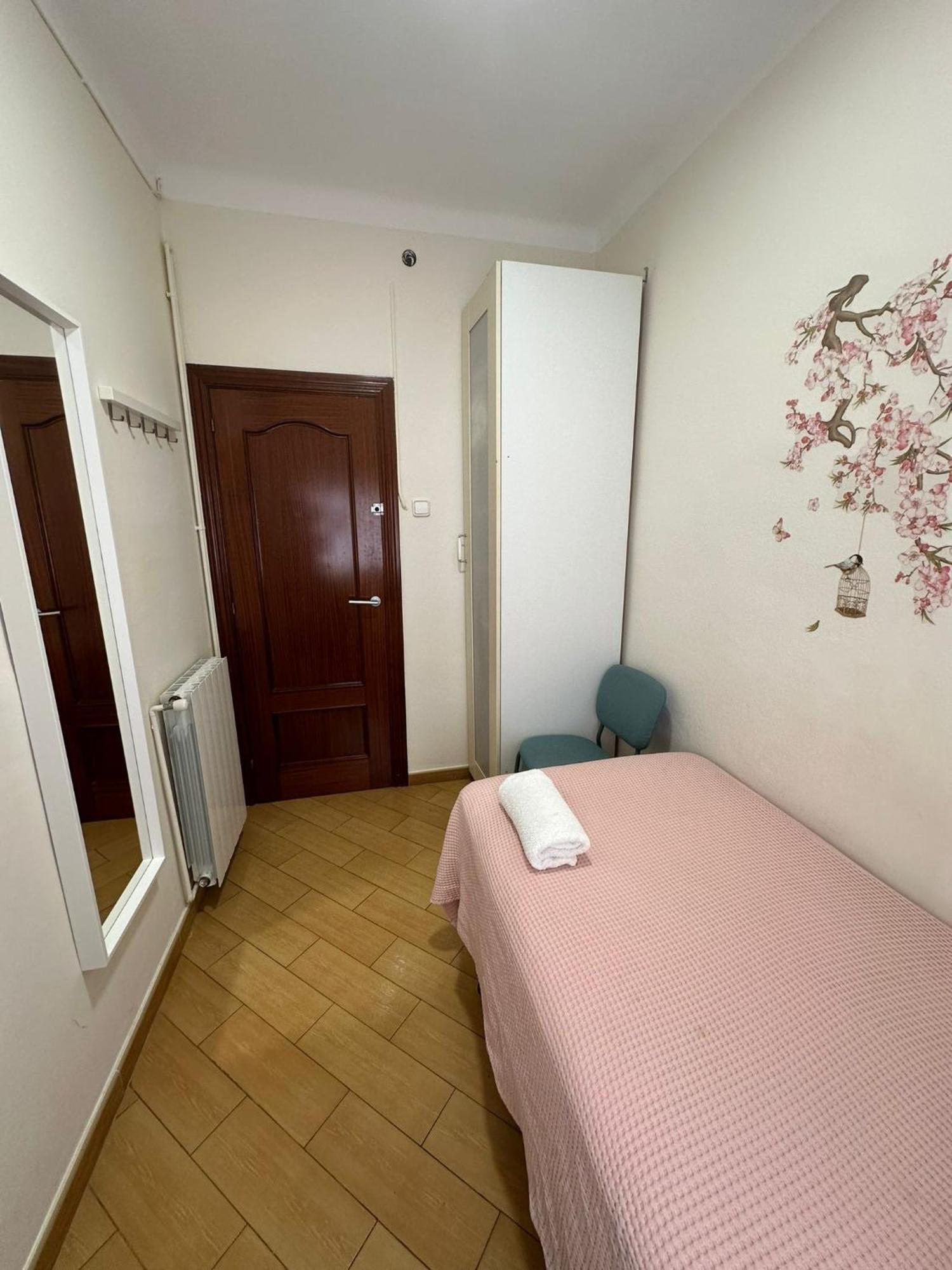 Rooms Nueva Valencia Barcelona Buitenkant foto